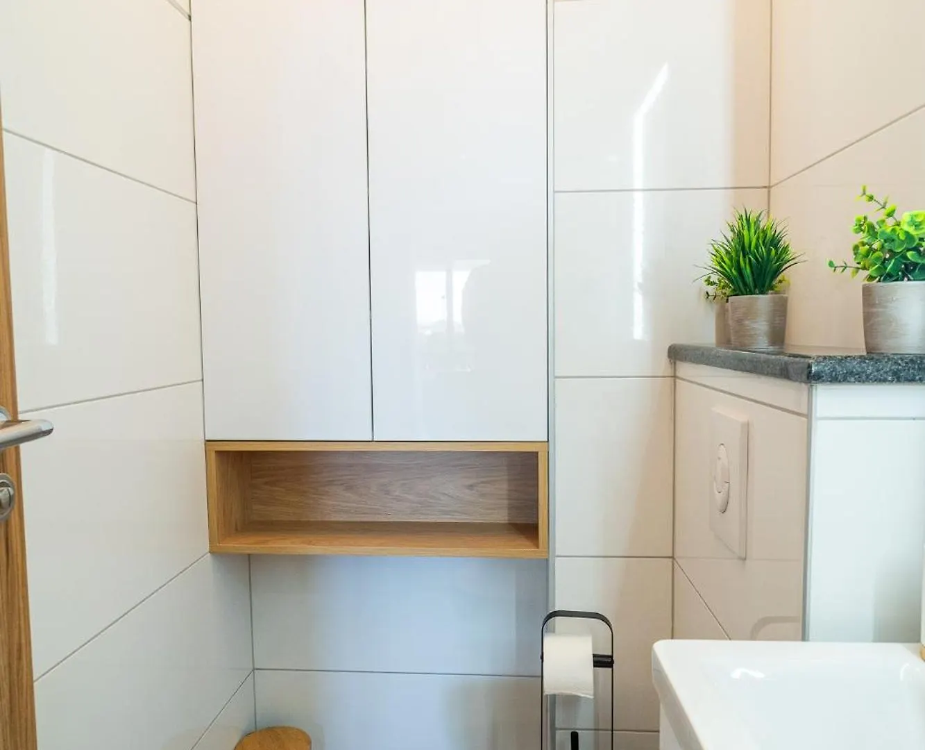 Apartment S5 By Belmont Realty