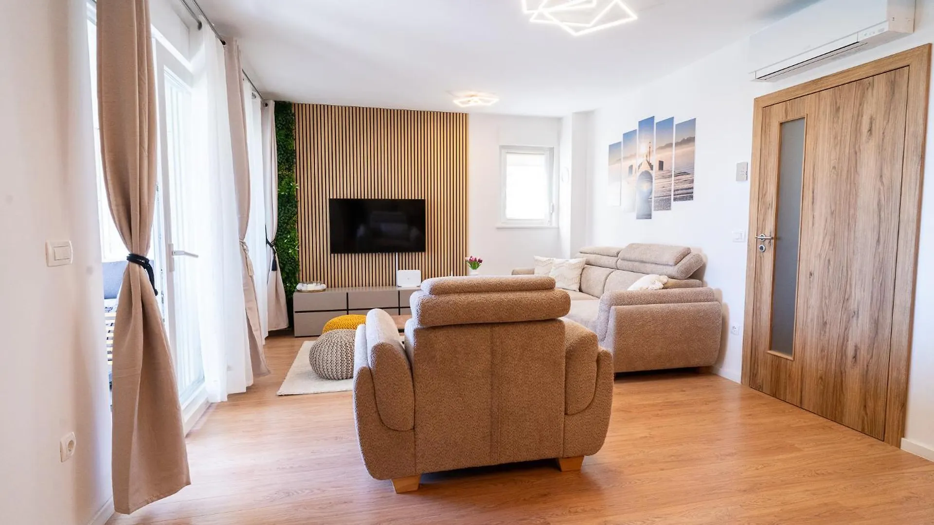 Apartment S5 By Belmont Realty